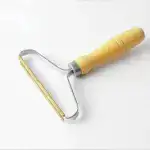 Handy Lint Remover - Image 10