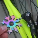 18-in-1 Stainless Steel Snowflakes Multi-tool - Image 4
